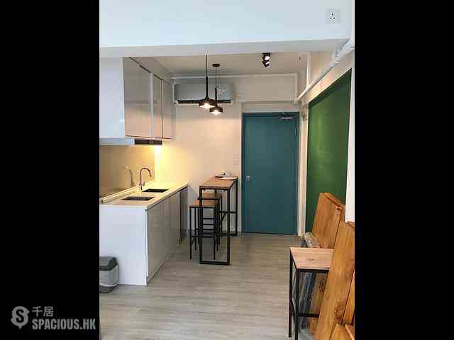 Sheung Wan - 124-126, Wing Lok Street 04