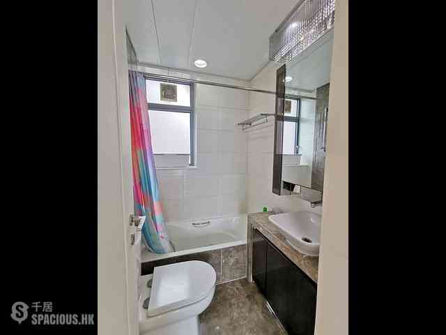 Tuen Mun - Crown By The Sea 05