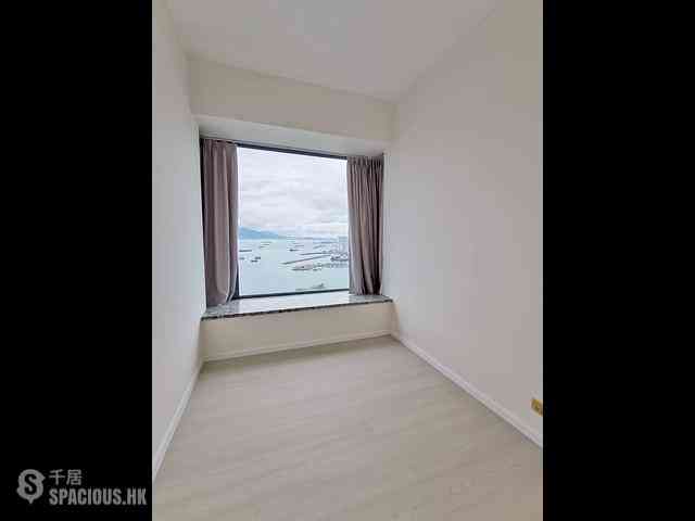 Tuen Mun - Crown By The Sea 01