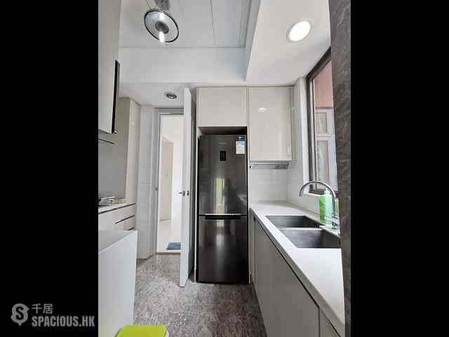 Tuen Mun - Crown By The Sea 11
