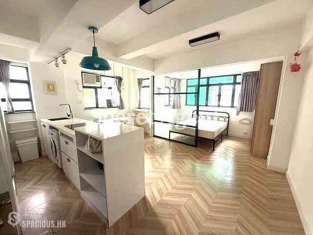 Sheung Wan - 179, Hollywood Road 01