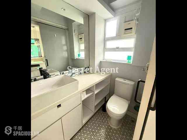 Sheung Wan - 179, Hollywood Road 04