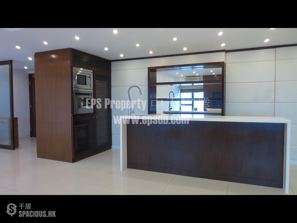 Discovery Bay - Discovery Bay Phase 13 Chianti 01