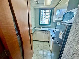 Kennedy Town - Shun Cheong Building 02