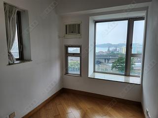 Tai Kok Tsui - Harbour Green 02