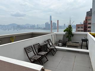 Sai Ying Pun - Cheung Ling Mansion 05