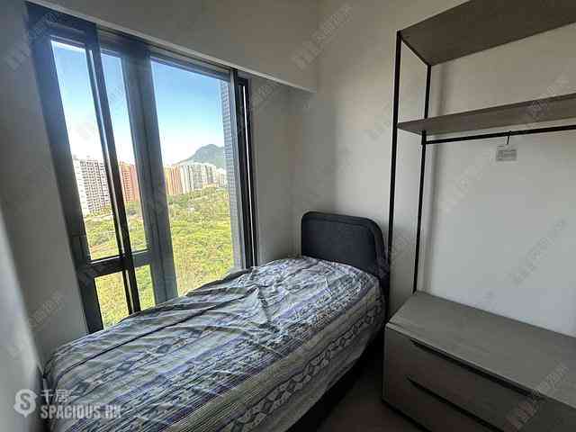 Tai Po - University Hill Phase 2A Marina Tower 5B 07