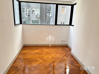 Mid Levels Central - 62B, Robinson Road 06