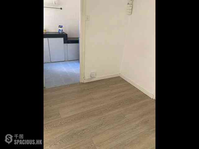 Sheung Wan - Kiu Fat Building Rear Block (Block A) 03