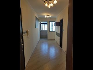 Sai Ying Pun - Fung King Court 06