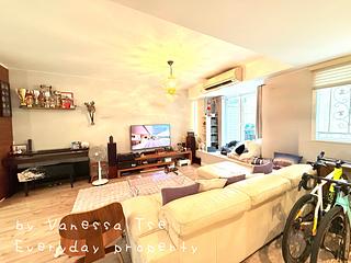 Clear Water Bay - Hiram's Villa 02