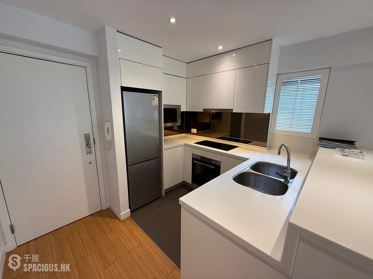 Discovery Bay - Discovery Bay Phase 5 Greenvale Village Greenish Court (Block 4) 01