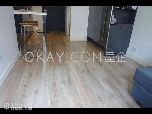 Sai Ying Pun - Hing Yip Building 07