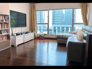 West Kowloon - The Waterfront 02