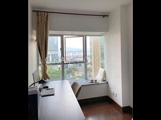 West Kowloon - The Waterfront 05