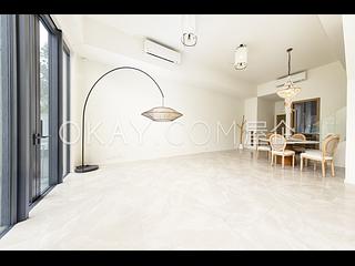 Gold Coast / So Kwun Wat - The Carmel 02
