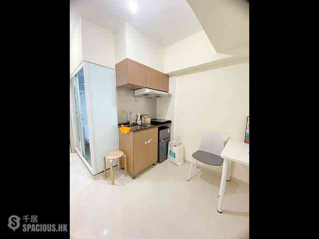 Kennedy Town - Tai Tak Mansion 03