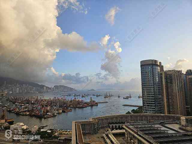 Tai Kok Tsui - Florient Rise Tower 1 06