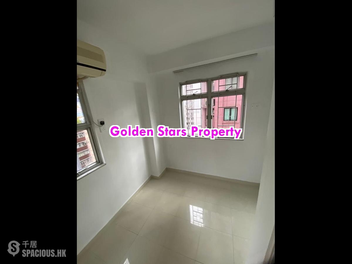 Sai Ying Pun - Fung Yat Building 01
