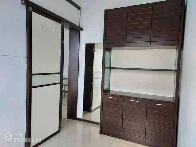 Hung Hom - The Metropolis Residence 06