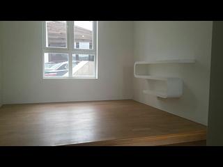 Chung Hom Kok - 33, Cape Road 03