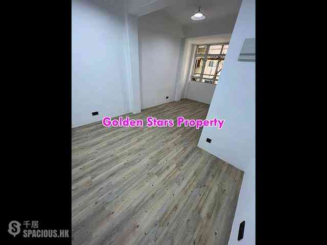 Sai Ying Pun - 24, High Street 03