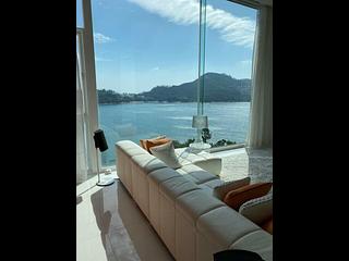 Chung Hom Kok - Cypresswaver Villas 03