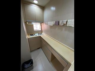 Sai Ying Pun - Kwan Yick Building Phase 3 07