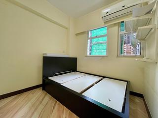 Shek Tong Tsui - Kwan Yick Building Phase 2 06