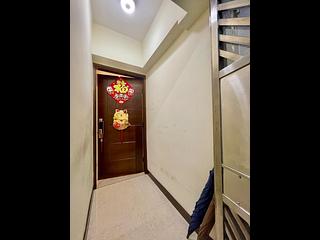 Shek Tong Tsui - Kwan Yick Building Phase 2 08