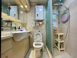 Shek Tong Tsui - Kwan Yick Building Phase 2 11