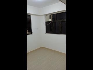 Kennedy Town - Luen Yau Apartments 03