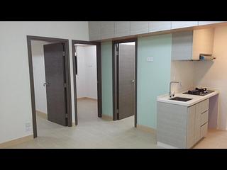 Kennedy Town - Luen Yau Apartments 09