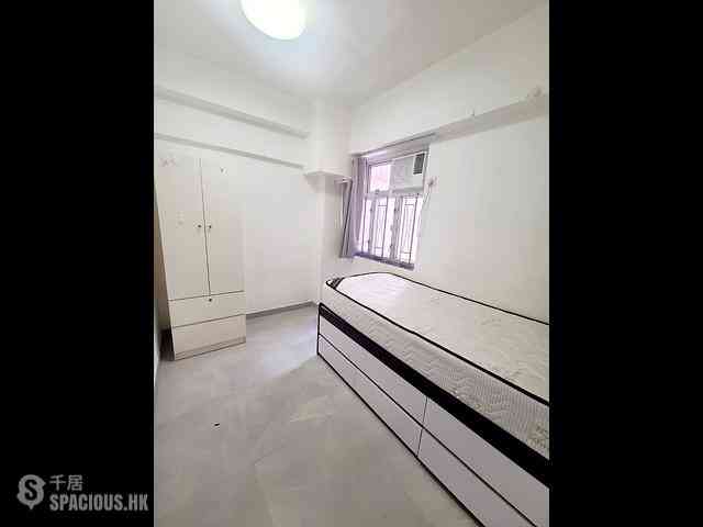 Wan Chai - Tak Wah Mansion 03