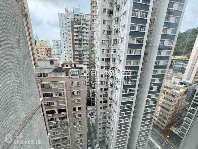Happy Valley - The Valley View 05