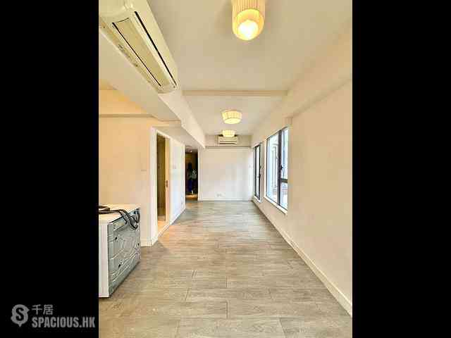 Wan Chai - Wing Fai Mansion 09