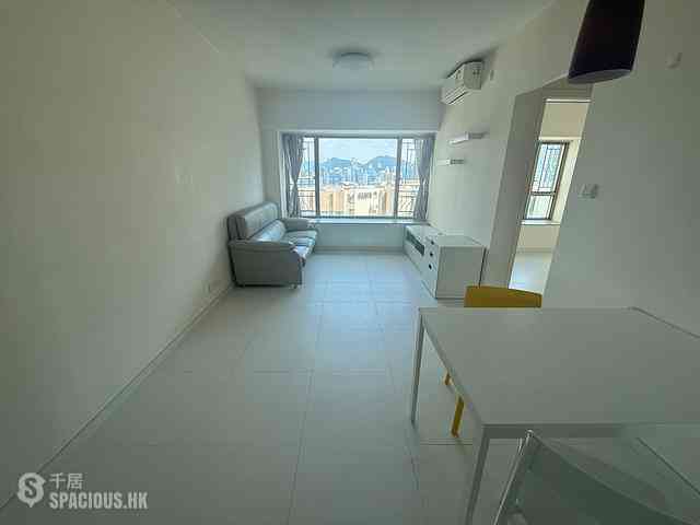 West Kowloon - Sorrento Phase 1 Block 5 01