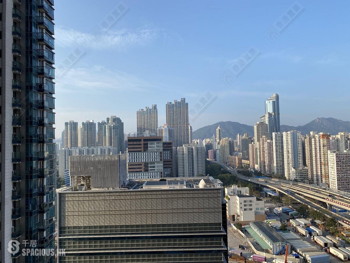 Yau Ma Tei - The Coronation Tower 6 01