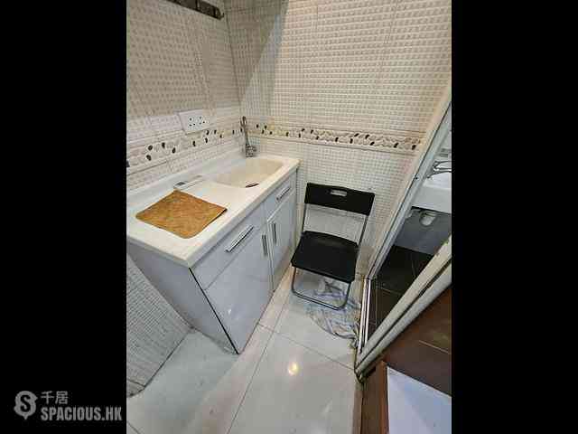 Wan Chai - Yuk Chun House 03