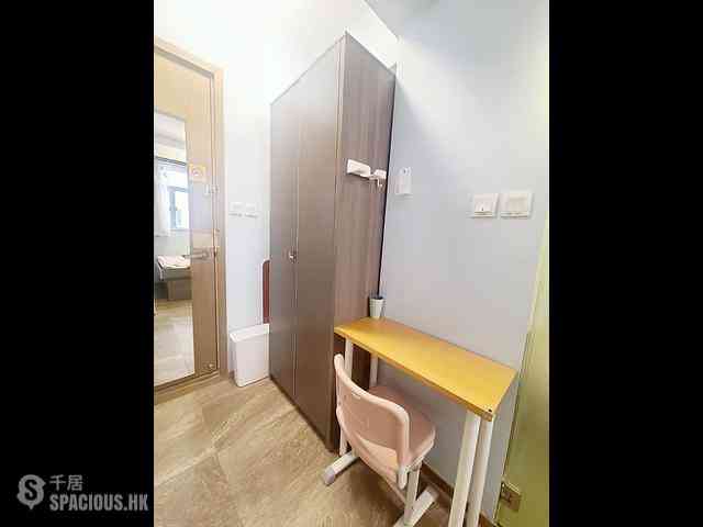 Wan Chai - 100-102, Thomson Road 02