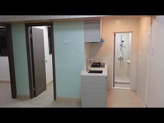 Kennedy Town - Luen Yau Apartments 02