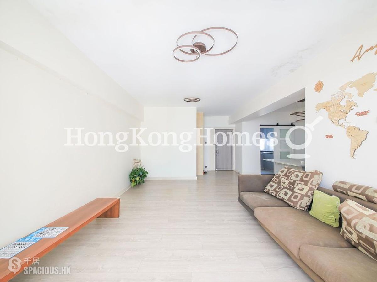 Tai Hang - Jade Court 01