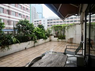 Quarry Bay - Riviera Mansion 02