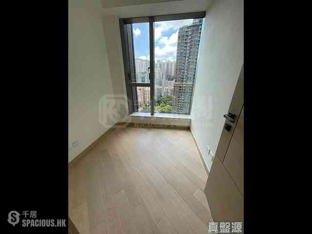 Ngau Tau Kok - Grand Central Phase 2 Block 3 02