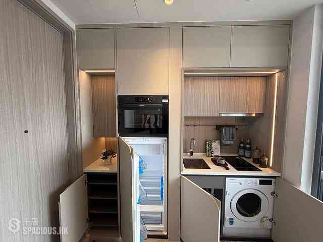 Cheung Sha Wan - Bondlane 05