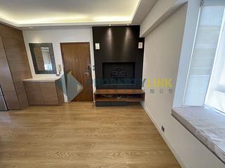 Mid Levels West - Bonham Court 04