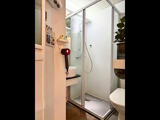 Causeway Bay - Phoenix Apartments 11