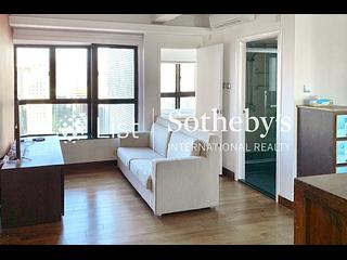 Sheung Wan - The Bellevue Place 02