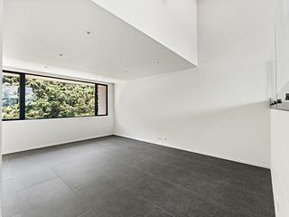 Mid Levels Central - May Tower Block 1 11