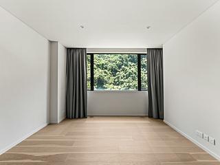 Mid Levels Central - May Tower Block 1 14